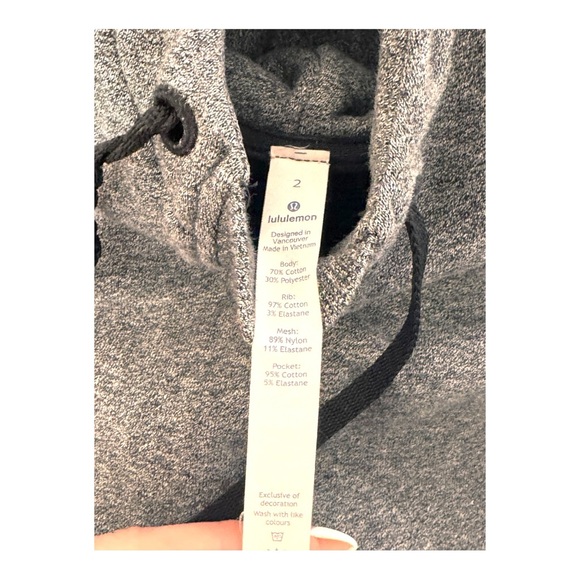 LULULEMON ATHLETICA WOMENS GRAY HOODIE 2 - Picture 8 of 9